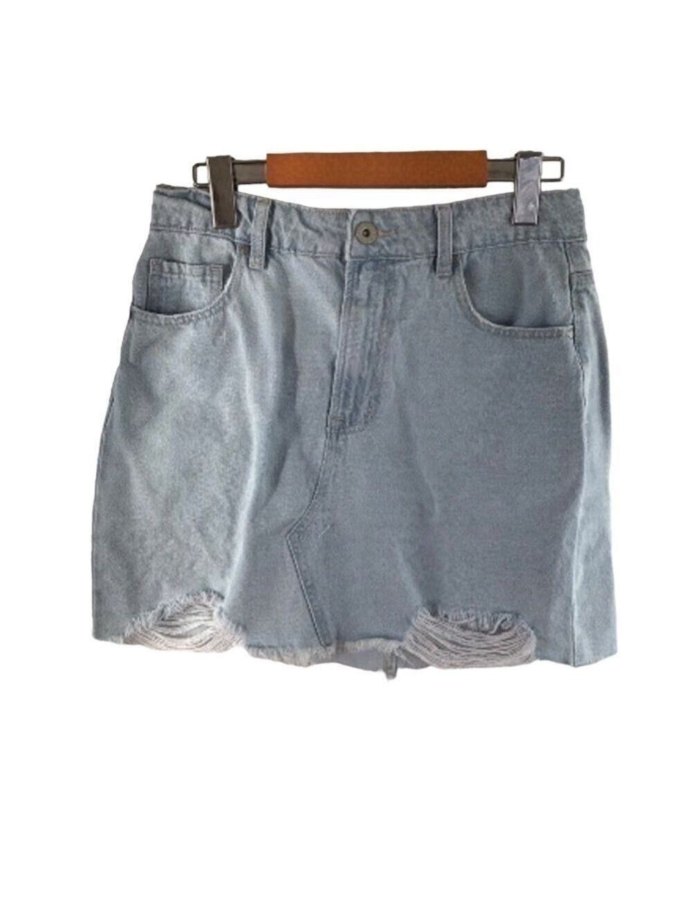 NINETEEN 91 cotton mini skirt distressed soft  blue skirt size 6 coastal cowgirl
